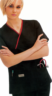 9534 Double Pocket Crossover Top